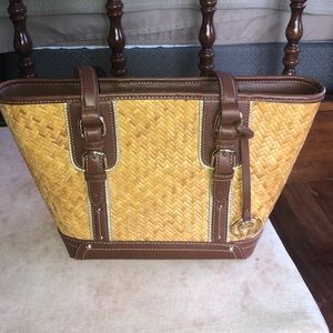 Purse, barely used brand is Etienne Aigner